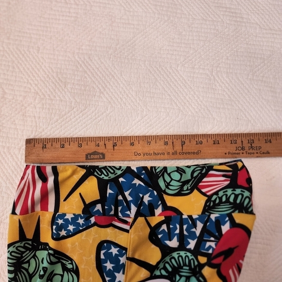 Lularoe statue of liberty, American flag leggings. - Picture 11 of 12